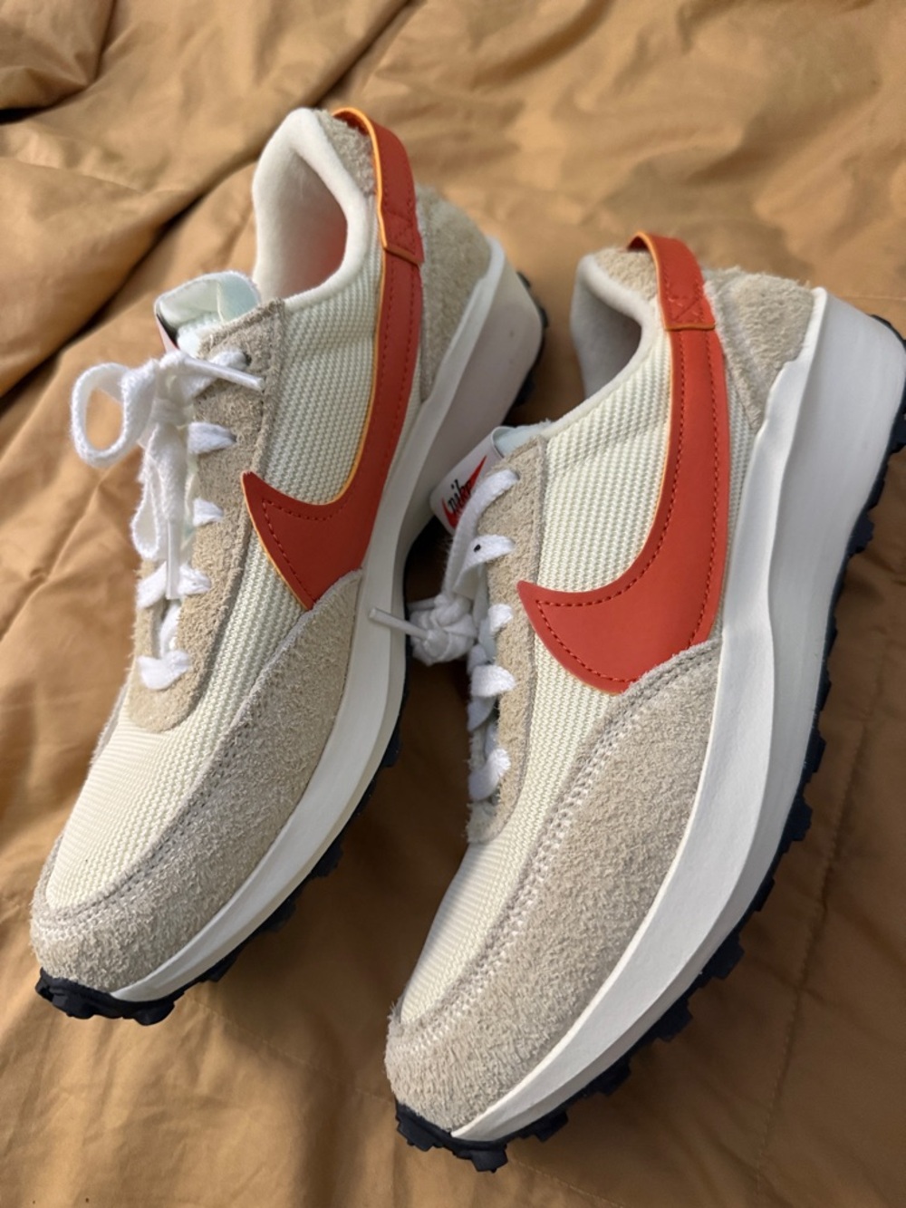 Nike Cream & Orange Retro Waffle Runners - Picture 6 of 6